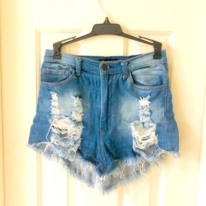 Distressed high waisted shorts